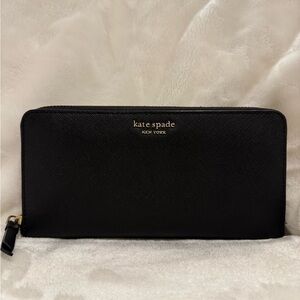 Kate Spade Classic Black Zip Wallet